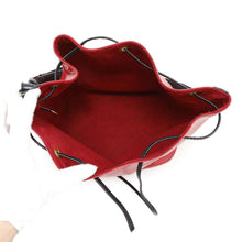将图像加载到图库查看器中，LOUIS VUITTON Petit Noe Castilian Red/NoirM44172 Epi Leather
