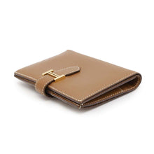 将图像加载到图库查看器中，HERMES BEAN Compact Gold Epsom
