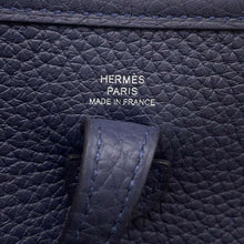 将图像加载到图库查看器中，HERMES Evelyne Blue Nuit Taurillon Clemence Size TPM
