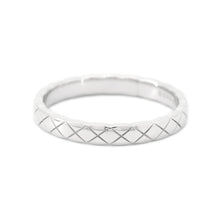Load image into Gallery viewer, CHANEL Coco Crush Collection Ring Size 62/#21 MiniJ11793 18K White Gold
