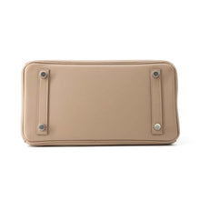 Load image into Gallery viewer, HERMES Birkin Verso Beige Marpha/Gripaire Swift Leather Size 25
