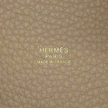 Load image into Gallery viewer, HERMES Picotin Lock Beige Marfa Taurillon Clemence Size PM
