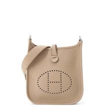 将图像加载到图库查看器中，HERMES Evelyne Long Beige Marfa Taurillon Clemence Size TPM
