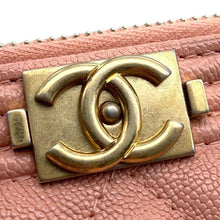 将图像加载到图库查看器中，CHANEL Boy Chanel Chain Wallet Jasmin FlowerA81968 Caviar Leather
