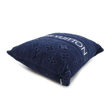 Load image into Gallery viewer, LOUIS VUITTON Coussin LV Vacation NavyM77782 Cotton100%
