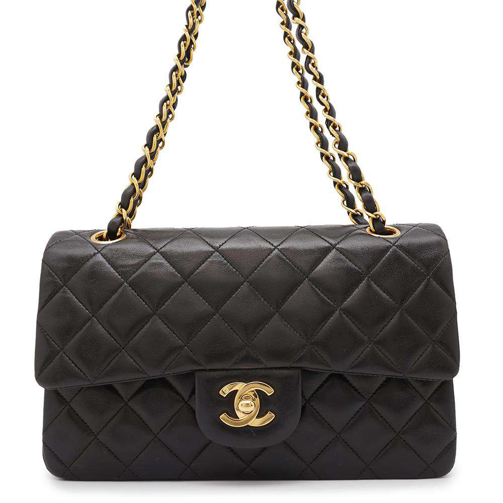 CHANEL Matelasse double flap BlackA01113 Lambskin Size 23