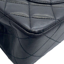 将图像加载到图库查看器中，CHANEL Matelasse double flap BlackA01113 Lambskin Size 23
