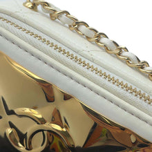 将图像加载到图库查看器中，CHANEL Matelasse CC Logo Shoulder Bag White/GoldAP2393 Lambskin Metal
