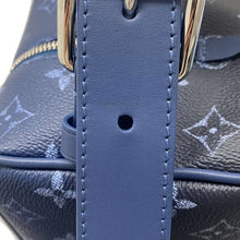 Load image into Gallery viewer, LOUIS VUITTON Rocker Dopp Kit NavyM11559 Monogram/Gradient

