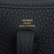 将图像加载到图库查看器中，HERMES Evelyne Amazon Long Black Taurillon Clemence Size TPM
