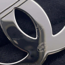 将图像加载到图库查看器中，CHANEL CC Logo BroochABE275 Metal Denim
