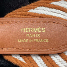 Load image into Gallery viewer, HERMES Bandouliere Sangle Zigzak Ecru/Gold Toile Swift Leather Size 2&quot;x4.5&quot;
