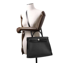 将图像加载到图库查看器中，HERMES Herbag zip Black Toile HBerline Leather Size 31
