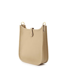 将图像加载到图库查看器中，HERMES Evelyne Long Trench Taurillon Clemence Size TPM
