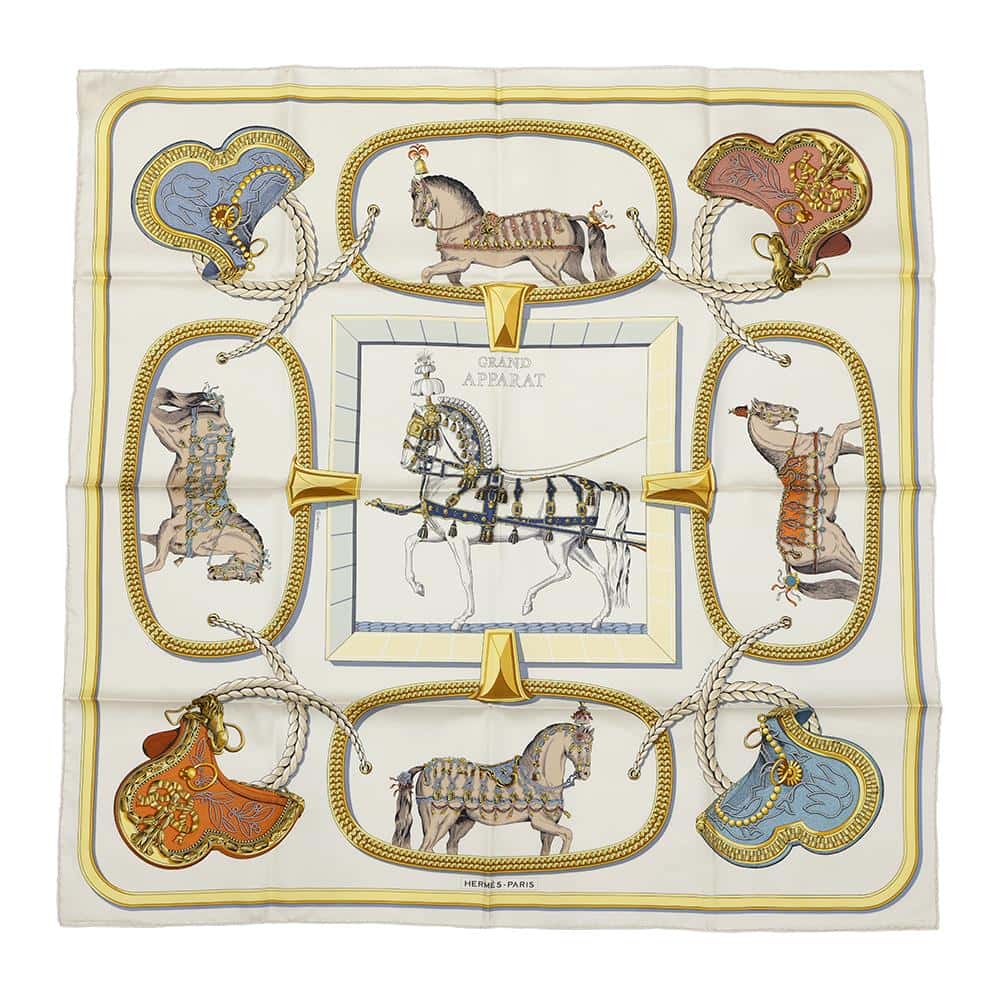 HERMES Carre Grand Apara - Horse in full dress Size 90 Cream/Gold/Multicolor Silk100%