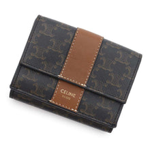 Load image into Gallery viewer, CELINE Triomphe Trifold Wallet Tan10D722BZ9.04LU PVC/Leather
