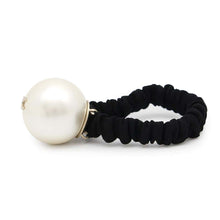 将图像加载到图库查看器中，CHANEL Faux Pearl Hair Tie BlackA63896 Grosgrain   Resin
