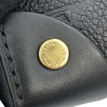 将图像加载到图库查看器中，LOUIS VUITTON Petite Malle Souple NoirM45393 Monogram Empreinte Leather
