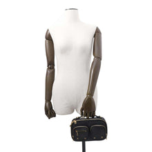 将图像加载到图库查看器中，LOUIS VUITTON Utility/Crossbody NoirM80450 Calf Leather
