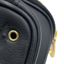 将图像加载到图库查看器中，LOUIS VUITTON Utility/Crossbody NoirM80450 Calf Leather
