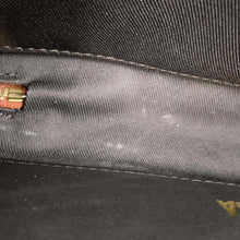 将图像加载到图库查看器中，LOUIS VUITTON LVxNBA Soft Trunk BrownM80549 Ball・Grain Leather Monogram・Pattern
