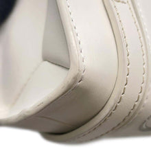Load image into Gallery viewer, Chloe Woody tote WhiteCHC23UP237 I60 Leather Size Mini
