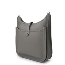 Load image into Gallery viewer, HERMES Evelyne 3 Gris Meyer Taurillon Clemence Size PM
