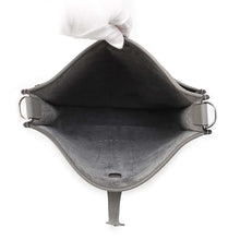 Load image into Gallery viewer, HERMES Evelyne 3 Gris Meyer Taurillon Clemence Size PM
