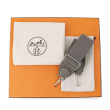 Load image into Gallery viewer, HERMES Evelyne 3 Gris Meyer Taurillon Clemence Size PM
