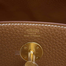 将图像加载到图库查看器中，HERMES Lindy Gold Taurillon Clemence Size 26
