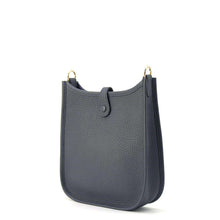 Load image into Gallery viewer, HERMES Evelyne Grimist Taurillon Clemence Size TPM
