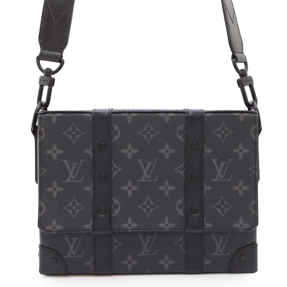 LOUIS VUITTON trunk messenger NoirM45727 Monogram Eclipse Size PM