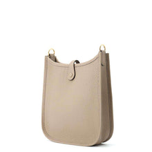 Load image into Gallery viewer, HERMES Evelyne Amazon Long Beige Marfa Taurillon Clemence Size TPM
