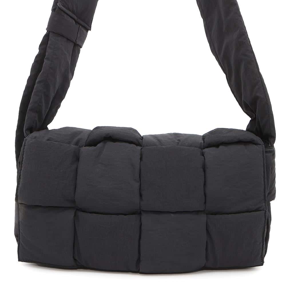 Bottega Veneta Padded Tech Cassette Shoulder Black749878 Nylon Size Medium