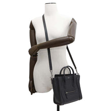 将图像加载到图库查看器中，CELINE Luggage shopper Black189243DRU.38NO Drummed Calf Leather Size Nano
