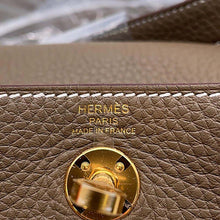 Load image into Gallery viewer, HERMES Lindy Etoupe Taurillon Clemence Size Mini
