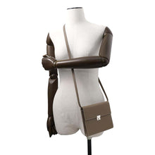 Load image into Gallery viewer, HERMES Clic16 Etoupe Epsom
