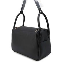 Load image into Gallery viewer, HERMES Lindy Black Taurillon Clemence Size 26

