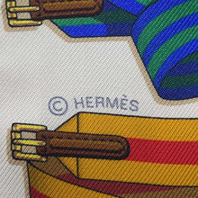 Load image into Gallery viewer, HERMES Twilly Sanglede toujours Les Sangles Miel/Vert/Rouge/Multicolor Silk100%
