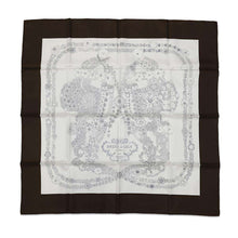 将图像加载到图库查看器中，HERMES Carre Bride de Gala en Fleur Size 90 Ebene/Blanc/Grease Silk100%
