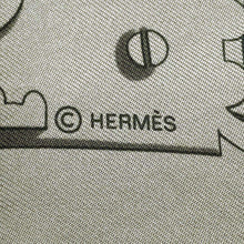 将图像加载到图库查看器中，HERMES Carre &quot;Ferronrie Plan Soleil&quot; Size 80 Etoupe/Petrol Clair Silk100%
