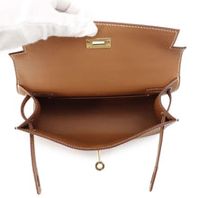 将图像加载到图库查看器中，HERMES PochetteKelly Gold Swift Leather
