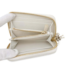 将图像加载到图库查看器中，Dior Lady Dior Cannage Voyage Coin purse WhiteS0985ONMJ_M030 Lambskin

