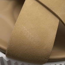 将图像加载到图库查看器中，HERMES Sandals 《Electric》 White/Beige Suede Rubber Size 43
