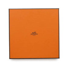 将图像加载到图库查看器中，HERMES Carre Grand Manege Bandana Love Grandma Neige Bandana Love Valentine&#39;s Collection Limited Size 70 Rouge/Rose/Black Silk100%
