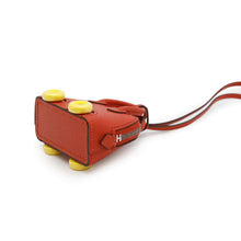将图像加载到图库查看器中，HERMES Bolide on Wheels Bag Charm Capucines/JauneCitron Chevre Myzore Goatskin

