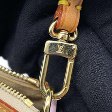 将图像加载到图库查看器中，LOUIS VUITTON Pochette Accessoires Brown/PinkM92006 Monogram Cherry Blossom
