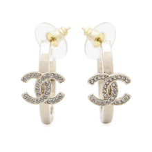 将图像加载到图库查看器中，CHANEL CC Logo Star Hoop Earrings Champagne GoldABB493 Metal Rhinestone
