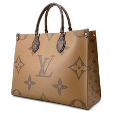 将图像加载到图库查看器中，LOUIS VUITTON Onthego RedM45321 Monogram Monogram Reverse Canvas Monogram Giant Size MM
