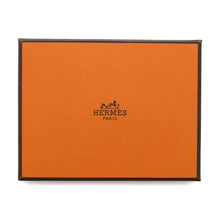 将图像加载到图库查看器中，HERMES Carmen Etoupe Lambskin
